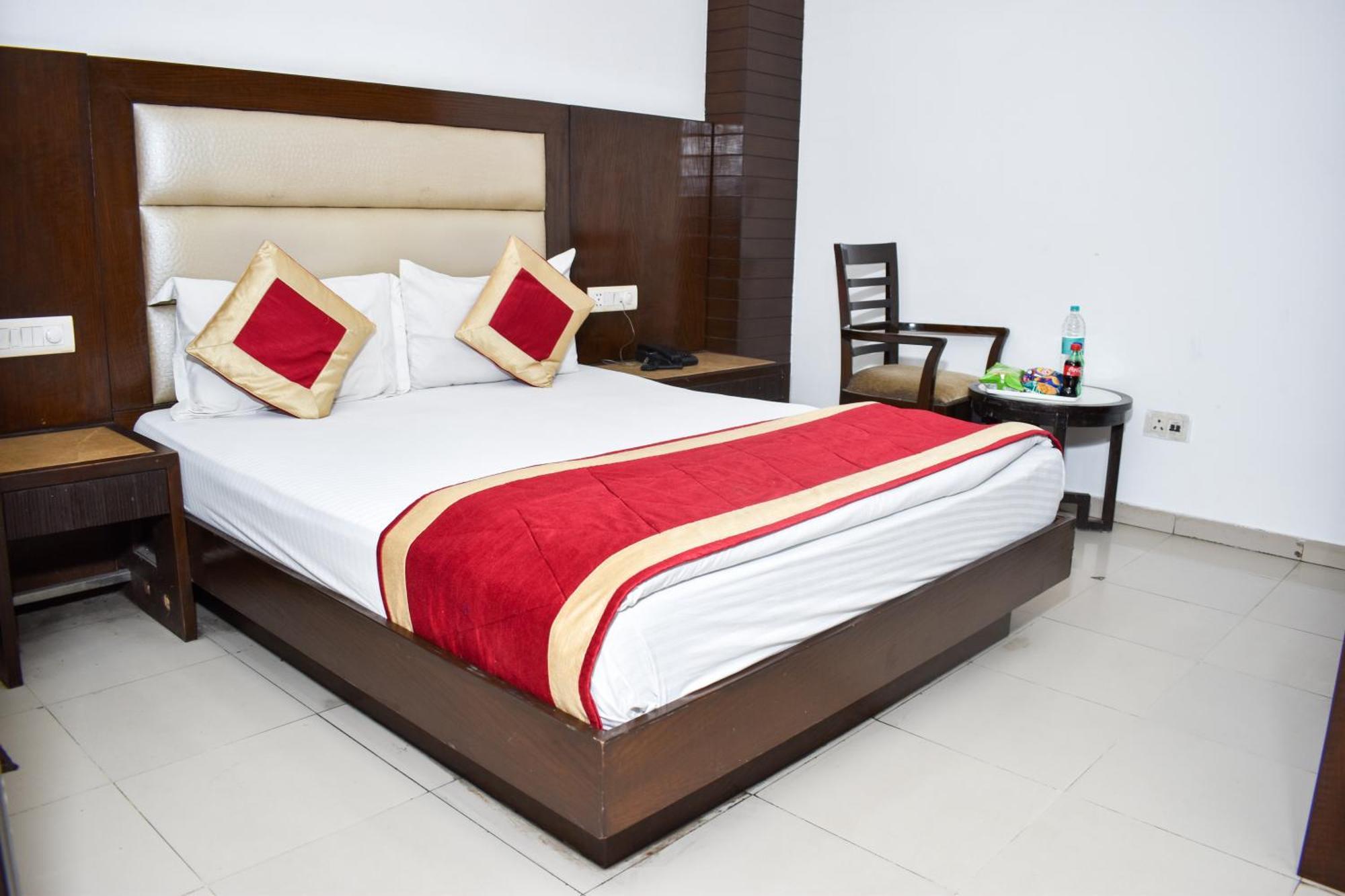 Hotel Chanchal Continental - 02 Mins From New Delhi Railway Station Exteriér fotografie