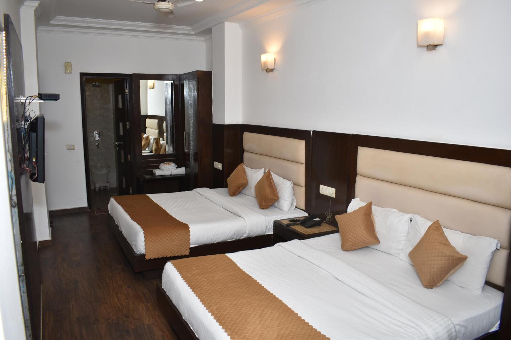 Hotel Chanchal Continental - 02 Mins From New Delhi Railway Station Exteriér fotografie